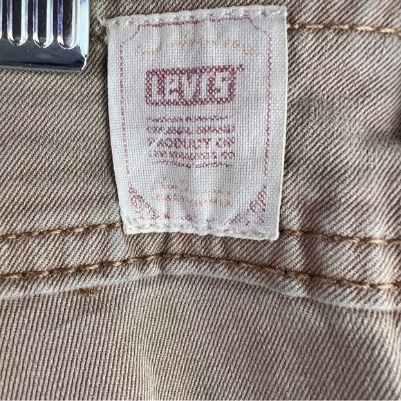LEVI’S VINTAGE KHAKI FLARE PANTS. White label, no tab. Size 16M. 2 slit pockets - Picture 7 of 9